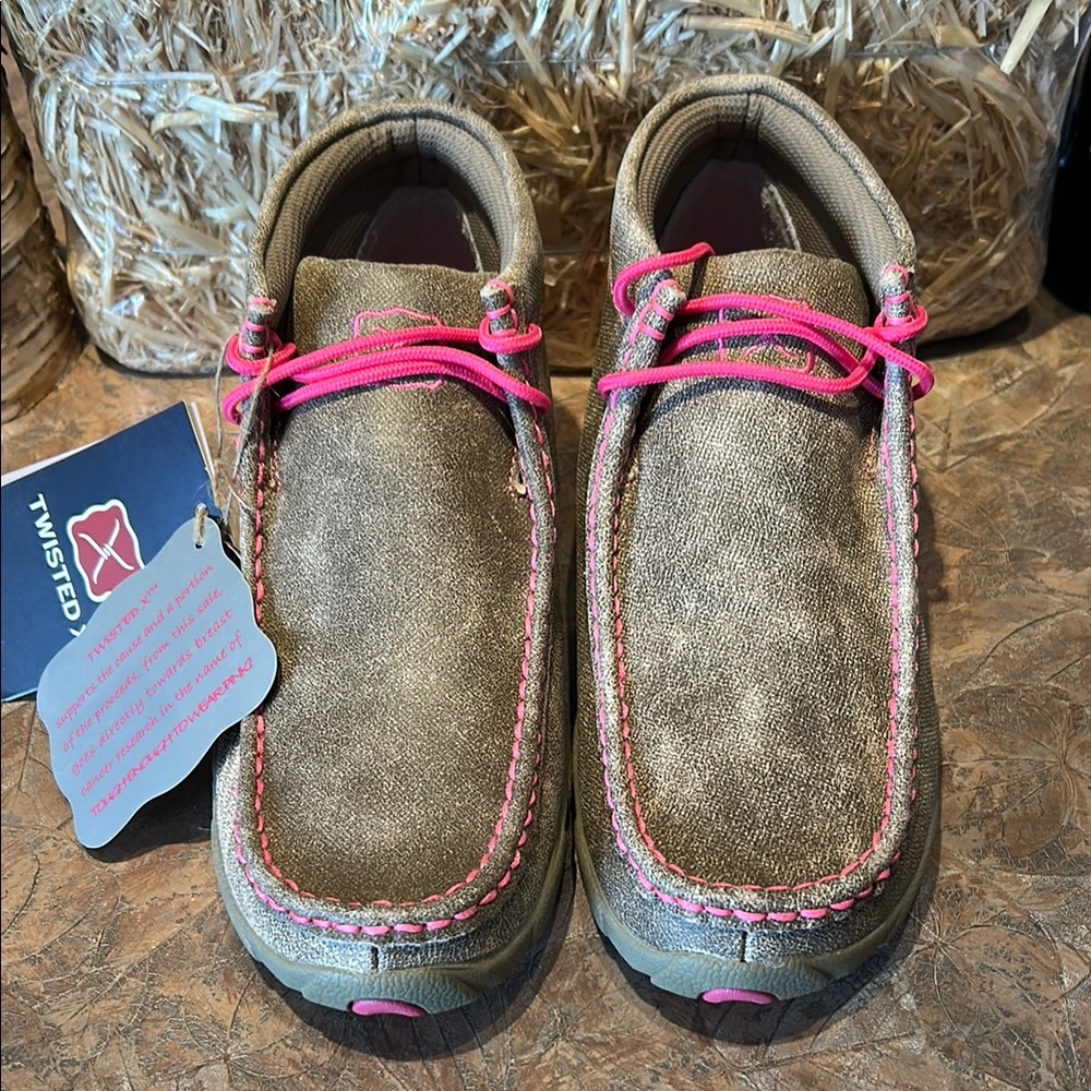 Twisted X Women’s Brown And Pink Leather Chuck Mocc